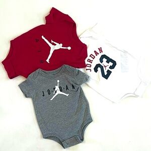 JORDAN NIKE Baby Boy Bodysuits 3-Pack Jumpman 23 BABY SIZE 9M Gym Red Carbon NWT
